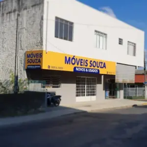 Fachada Estruturada em Lona
